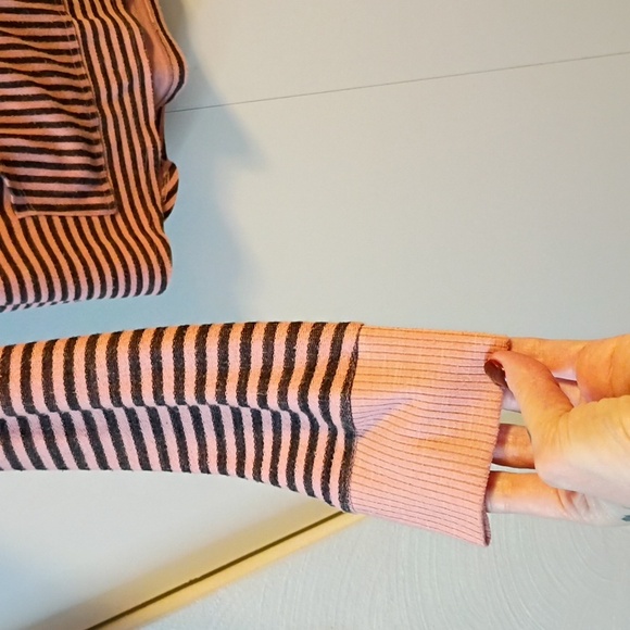 Striped Pink and Black Sweater-BUNDLE ONLY - Picture 5 of 5